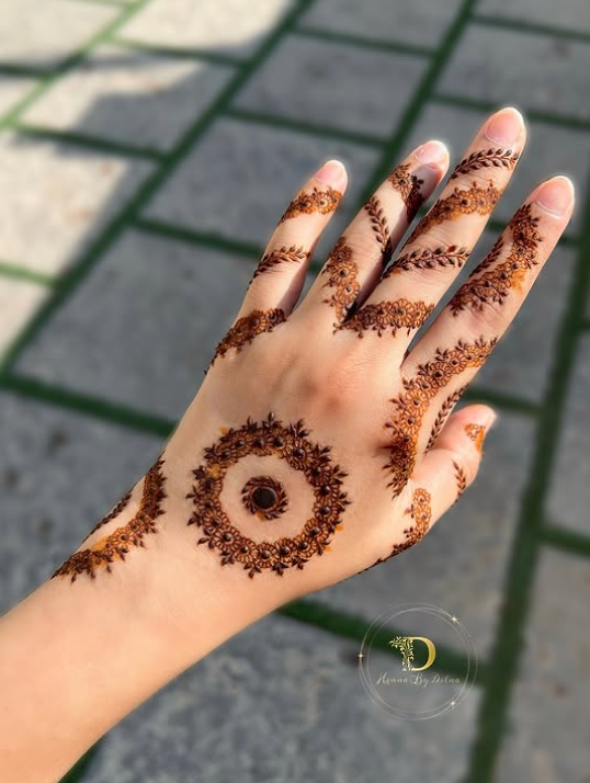 1065+ Best Mehndi Design Collection | Back Hand, Simple & Arabic Styles - 2025 3 mehndi design,simple mehndi design,front hand simple mehndi design,mehndi design simple,arabic mehndi design mehndi design 1065+ Best Mehndi Design Collection | Back Hand, Simple & Arabic Styles - 2025 Mehndi Design