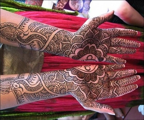 10 Best Back Hand Mehndi Designs in 2025 10 back hand mehndi design,simple mehndi design,mehndi design simple,arabic mehndi design,easy mehndi design back hand mehndi design 10 Best Back Hand Mehndi Designs in 2025 Rajasthani Full Hand Mehndi Design