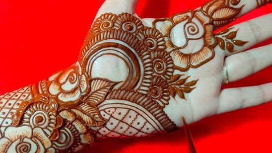 10 Best Arabic Mehndi Designs in 2025 1 arabic mehndi design,easy arabic mehndi design,stylish arabic mehndi design,simple arabic mehndi design,arabic mehndi design back hand arabic mehndi design 10 Best Arabic Mehndi Designs in 2025 arabic mehndi design