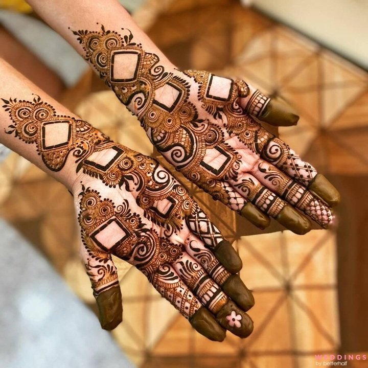 unique mehndi design for raksha bandhan