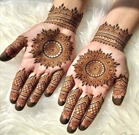 unique mehndi design for raksha bandhan