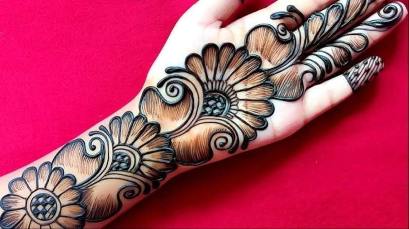arabic stylish foot mehndi design