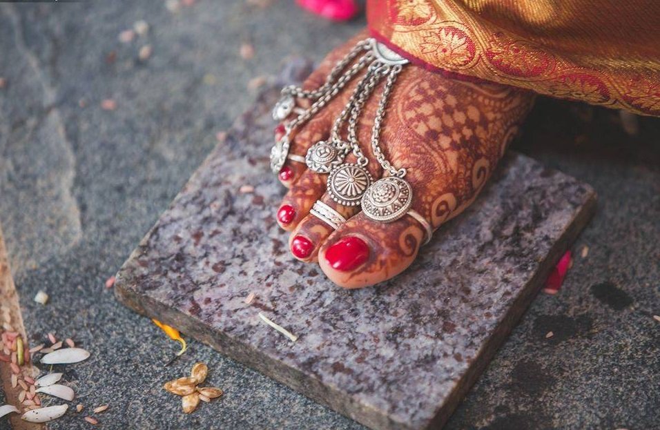 arabic stylish foot mehndi design