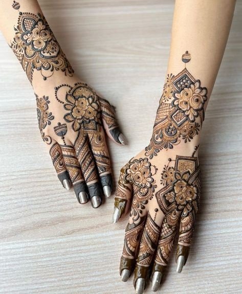 Top 10 Latest Mehndi Design for Diwali: Celebrate the Festival with Stunning Henna Art 9 latest mehndi design for diwali,diwali mehndi design latest mehndi design for diwali Top 10 Latest Mehndi Design for Diwali: Celebrate the Festival with Stunning Henna Art latest mehndi design for diwali