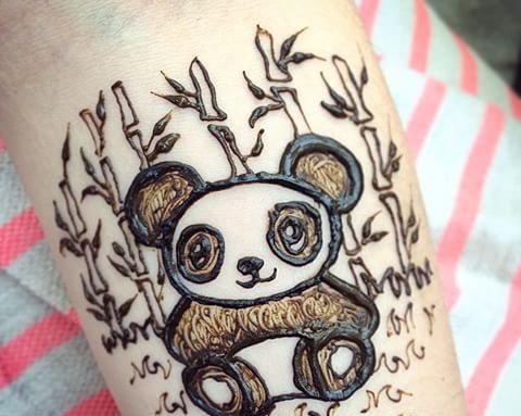 panda mehndi design