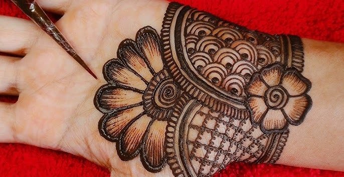 mehndi design palm