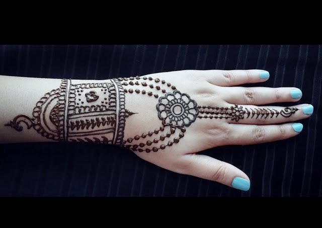 Top 10 Jewellery Mehndi Design Trends for a Stunning Bridal Look 2 jewellery mehndi design,jewellery mehndi design back hand jewellery mehndi design Top 10 Jewellery Mehndi Design Trends for a Stunning Bridal Look jewellery mehndi design