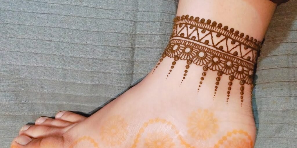 Top 10 Jewellery Mehndi Design Trends for a Stunning Bridal Look 4 jewellery mehndi design,jewellery mehndi design back hand jewellery mehndi design Top 10 Jewellery Mehndi Design Trends for a Stunning Bridal Look jewellery mehndi design