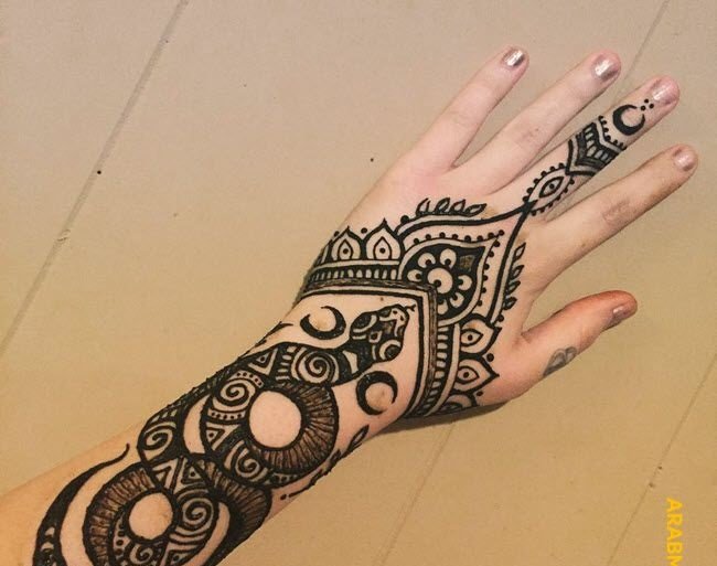 Top 10 Shiv Mehndi Designs: A Detailed Guide to Divine Henna Art 6 shiv mehndi design shiv mehndi design Top 10 Shiv Mehndi Designs: A Detailed Guide to Divine Henna Art shiv mehndi design