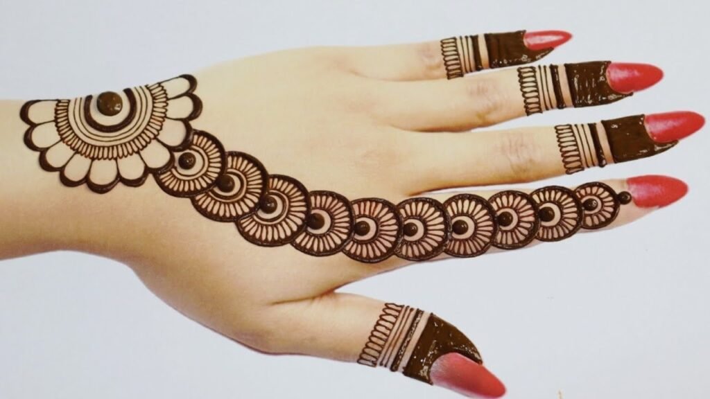 Top 7 Backside Mehndi Designs: Elegant Inspirations for Every Occasion 1 backside mehndi design,front hand simple mehndi design back side backside mehndi design Top 7 Backside Mehndi Designs: Elegant Inspirations for Every Occasion backside mehndi design