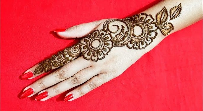 Top 7 Backside Mehndi Designs: Elegant Inspirations for Every Occasion 5 backside mehndi design,front hand simple mehndi design back side backside mehndi design Top 7 Backside Mehndi Designs: Elegant Inspirations for Every Occasion backside mehndi design