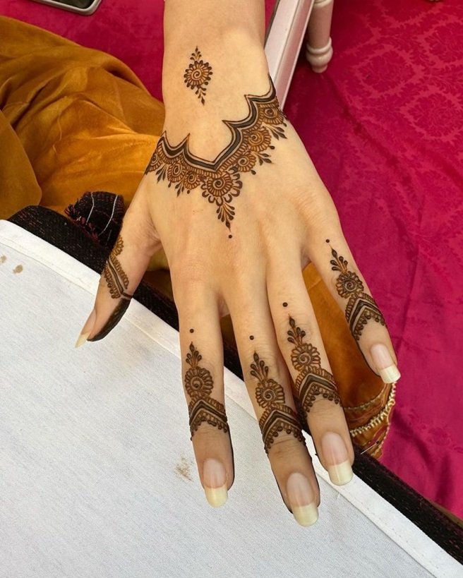 Top 10+ Hariyali Teej Mehndi Designs 5 hariyali teej mehndi design,full hand mehndi designs for teej,Teej Mehndi Design,Mehndi Design,simple hariyali teej mehndi designs hariyali teej mehndi design Top 10+ Hariyali Teej Mehndi Designs hariyali teej mehndi design