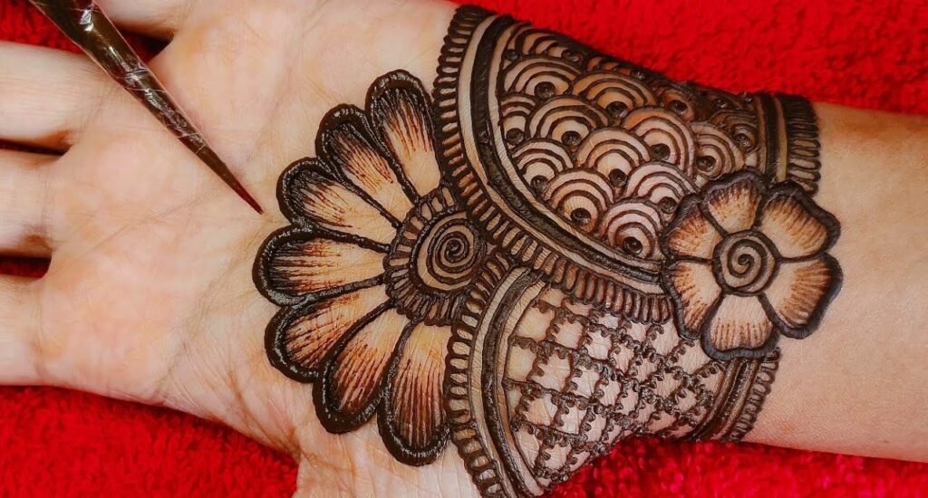palm hand mehndi design