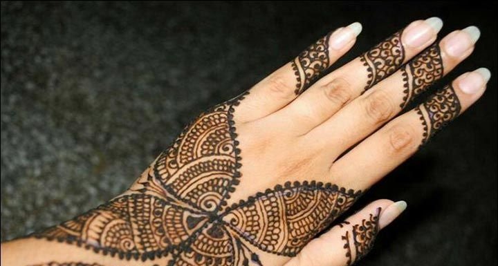 Top 10 Kids Mehndi Design Easy – Simple and Cute Mehndi Ideas for Children 3 kids mehndi design easy,cute mehndi design for kids kids mehndi design easy Top 10 Kids Mehndi Design Easy – Simple and Cute Mehndi Ideas for Children kids mehndi design easy