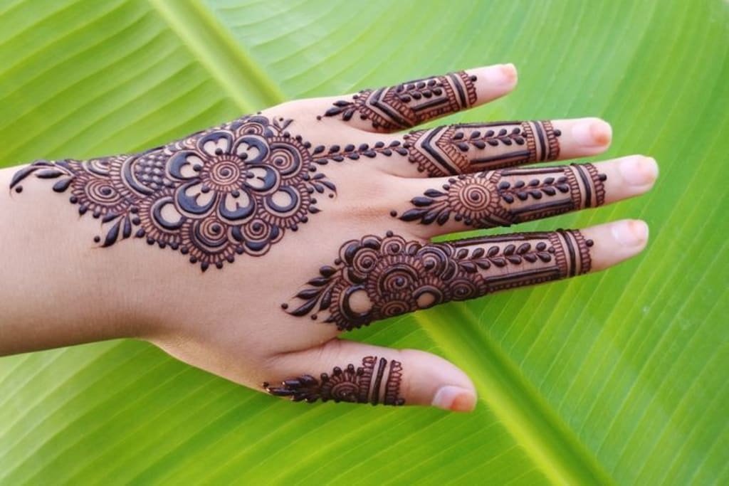 Top 10 Easy Mehndi Design in Hatheli – Beautiful Simplicity for Every Occasion 3 easy mehndi design in hatheli,simple mehndi design for palm,beginner mehndi design on hatheli,front hand easy mehndi design,easy henna design for palm easy mehndi design in hatheli Top 10 Easy Mehndi Design in Hatheli – Beautiful Simplicity for Every Occasion easy mehndi design in hatheli