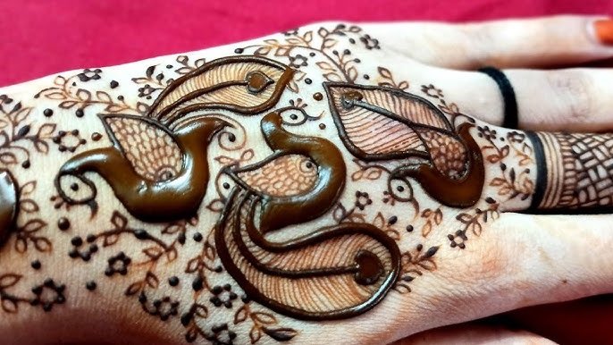 Top 10 Mehndi Design Dubai Pattern: A Beautiful Fusion of Elegance and Art 3 mehndi design dubai pattern,dubai mehndi design back hand mehndi design dubai pattern Top 10 Mehndi Design Dubai Pattern: A Beautiful Fusion of Elegance and Art mehndi design dubai pattern