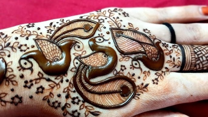 Top 10 Mehndi Design Dubai Pattern: A Beautiful Fusion of Elegance and Art 4 mehndi design dubai pattern,dubai mehndi design back hand mehndi design dubai pattern Top 10 Mehndi Design Dubai Pattern: A Beautiful Fusion of Elegance and Art mehndi design dubai pattern