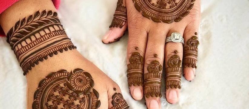 Top 10 Mehndi Design Simple Back Hand Easy – Stunning Yet Effortless Styles 2 mehndi design simple back hand easy,simple mehndi design back hand mehndi design simple back hand easy Top 10 Mehndi Design Simple Back Hand Easy – Stunning Yet Effortless Styles mehndi design simple back hand easy