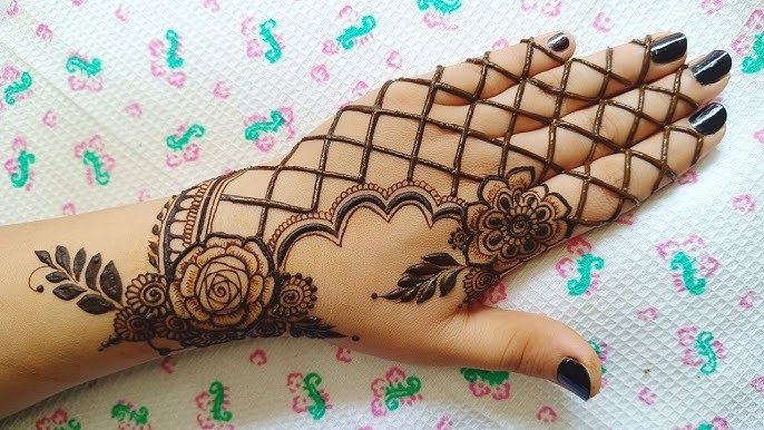 Top 10 Mehndi Design Simple Back Hand Easy – Stunning Yet Effortless Styles 4 mehndi design simple back hand easy,simple mehndi design back hand mehndi design simple back hand easy Top 10 Mehndi Design Simple Back Hand Easy – Stunning Yet Effortless Styles mehndi design simple back hand easy