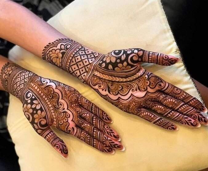 Top 10 Mehndi Front Designs: Stunning Styles for Every Occasion 4 mehndi front design,front hand simple mehndi design mehndi front design Top 10 Mehndi Front Designs: Stunning Styles for Every Occasion mehndi front design