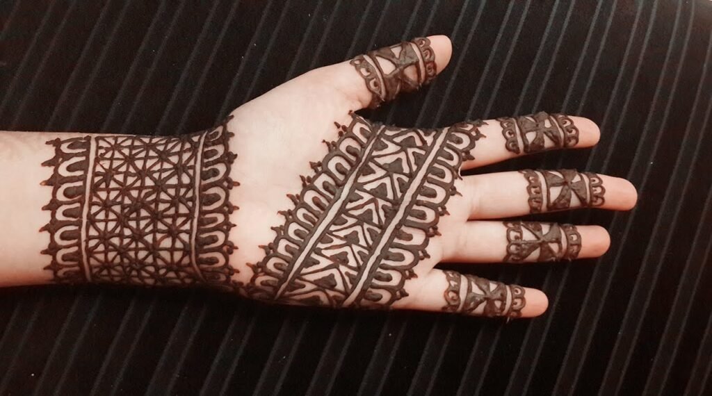 Top 10 Mehndi Front Designs: Stunning Styles for Every Occasion 5 mehndi front design,front hand simple mehndi design mehndi front design Top 10 Mehndi Front Designs: Stunning Styles for Every Occasion mehndi front design