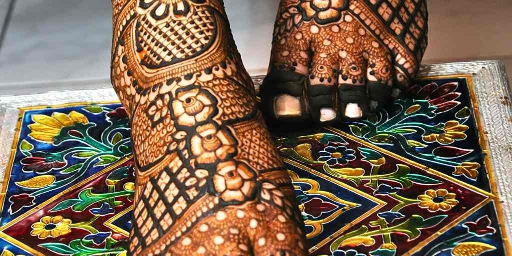 Top 10 Pair Ki Mehndi Design Bridal – Traditional & Trendy Styles for Bridal Feet 4 pair ki mehndi design bridal,marriage bridal mehndi design for legs pair ki mehndi design bridal Top 10 Pair Ki Mehndi Design Bridal – Traditional & Trendy Styles for Bridal Feet pair ki mehndi design bridal