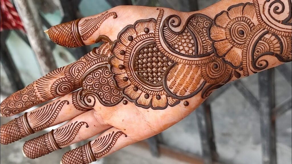 Top 10 Half Hand Mehndi Design for Girl 2 half hand mehndi design for girl,half hand mehndi design simple half hand mehndi design for girl Top 10 Half Hand Mehndi Design for Girl half hand mehndi design for girl