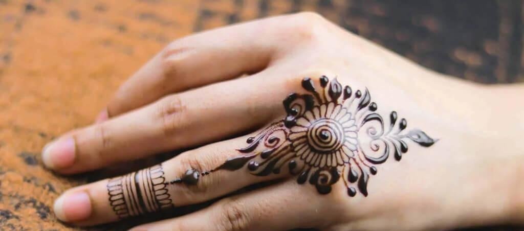 Top 10 Left Hand Mehndi Design Front Simple – Elegant & Easy Patterns for Every Occasion 2 left hand mehndi design front simple,left hand mehndi design front left hand mehndi design front simple Top 10 Left Hand Mehndi Design Front Simple – Elegant & Easy Patterns for Every Occasion left hand mehndi design front simple