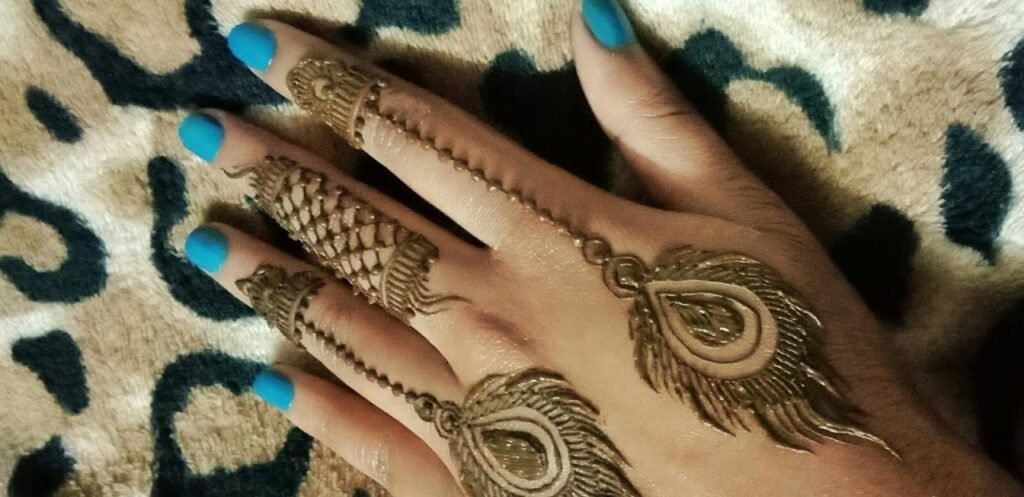 Top 10 Left Hand Mehndi Design Front Simple – Elegant & Easy Patterns for Every Occasion 5 left hand mehndi design front simple,left hand mehndi design front left hand mehndi design front simple Top 10 Left Hand Mehndi Design Front Simple – Elegant & Easy Patterns for Every Occasion left hand mehndi design front simple