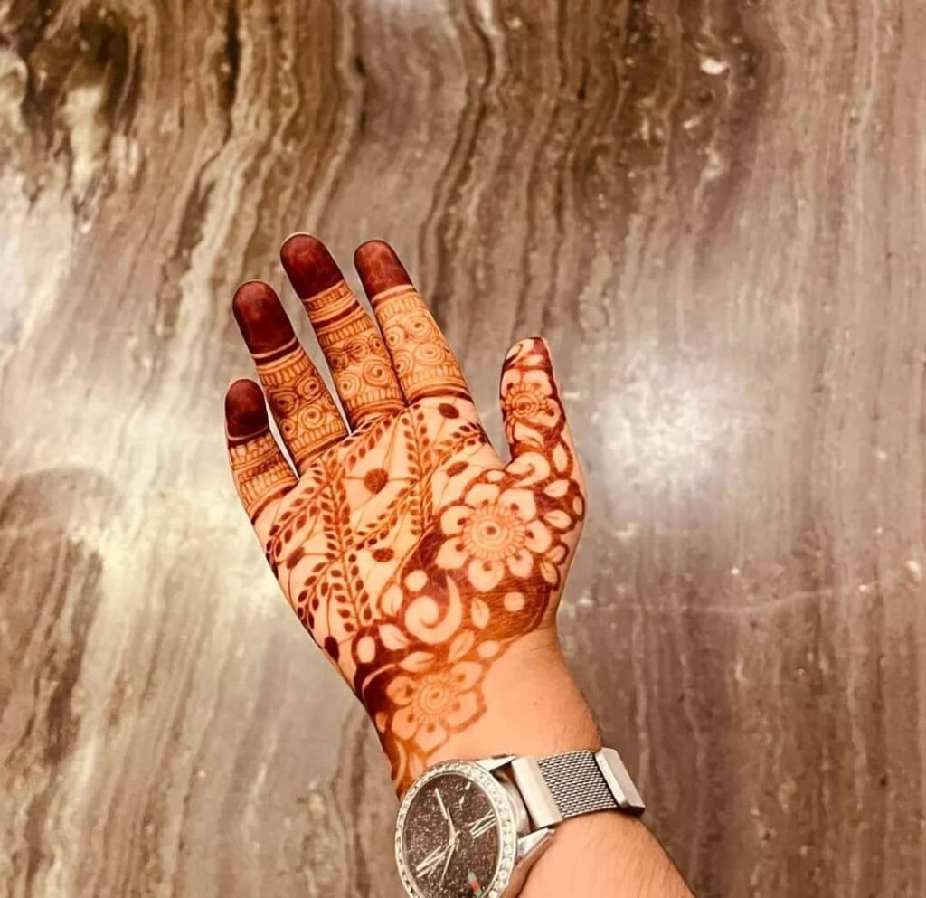 Top 10 Round Shape Back Hand Mehndi Flower Designs 3 round shape back hand mehndi flower design,circle mehndi design back hand round shape back hand mehndi flower design Top 10 Round Shape Back Hand Mehndi Flower Designs round shape back hand mehndi flower design