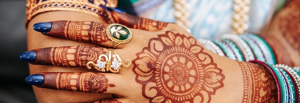 Top 10 Couple Name Mehndi Design: A Romantic Fusion of Art and Love 6 couple name mehndi design,romantic name mehndi design,bridal couple mehndi design,love name mehndi design,name mehndi design for engagement couple name mehndi design Top 10 Couple Name Mehndi Design: A Romantic Fusion of Art and Love couple name mehndi design