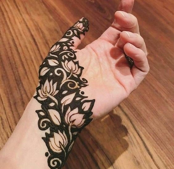 easy mehndi phool design