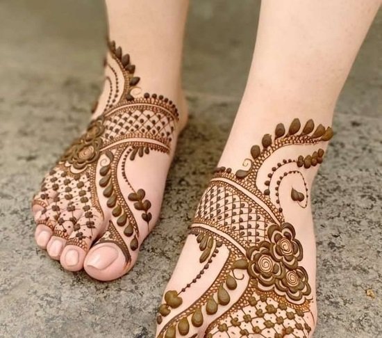 Top 10 Legs Mehndi Design: Stunning Styles for Every Occasion 2 legs mehndi design,mehndi design leg legs mehndi design Top 10 Legs Mehndi Design: Stunning Styles for Every Occasion legs mehndi design