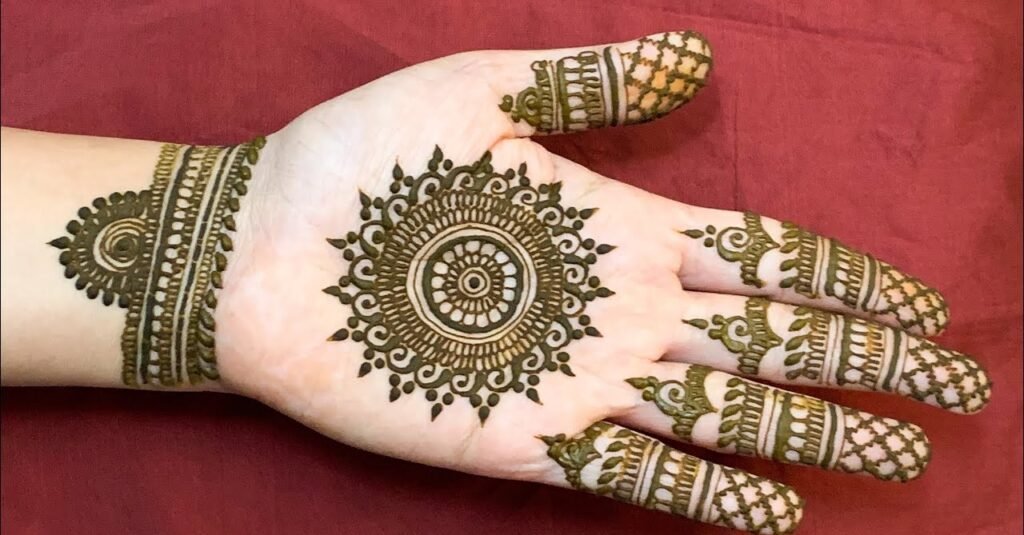 round shape mehndi design