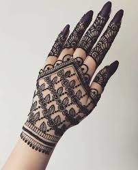 Top 10 Dark Mehndi Design: Bold and Beautiful Patterns for Every Occasion 4 dark mehndi design,Simple dark mehndi design,Latest dark mehndi design,Dark mehndi design for front hand,Dark mehndi design for back hand dark mehndi design Top 10 Dark Mehndi Design: Bold and Beautiful Patterns for Every Occasion dark mehndi design