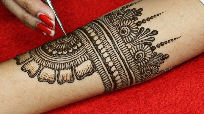Top 10 Leg Mehndi Design Side: Stunning Styles to Adorn Your Legs 1 leg mehndi design side,leg side mehndi design leg mehndi design side Top 10 Leg Mehndi Design Side: Stunning Styles to Adorn Your Legs leg mehndi design side