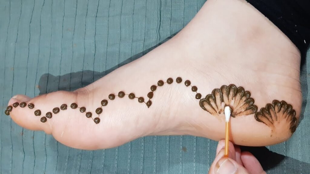 Top 10 Leg Mehndi Design Side: Stunning Styles to Adorn Your Legs 2 leg mehndi design side,leg side mehndi design leg mehndi design side Top 10 Leg Mehndi Design Side: Stunning Styles to Adorn Your Legs leg mehndi design side