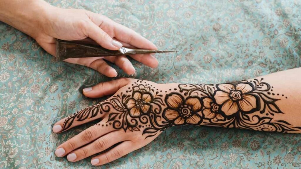 Top 10 Mehndi Design for Engagement: Elegant and Trendy Styles for Brides-to-Be 10 mehndi design for engagement,engagement mehendi designs mehndi design for engagement Top 10 Mehndi Design for Engagement: Elegant and Trendy Styles for Brides-to-Be mehndi design for engagement