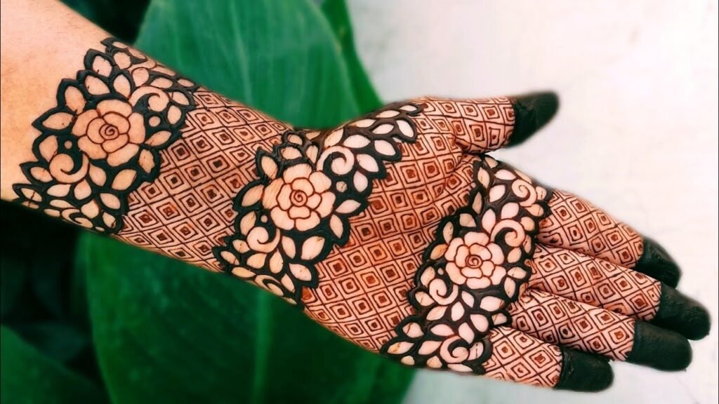 Top 10 Bridal Stylish Mehndi Designs 9 bridal stylish mehndi design,stylish bridal mehndi design bridal stylish mehndi design Top 10 Bridal Stylish Mehndi Designs bridal stylish mehndi design